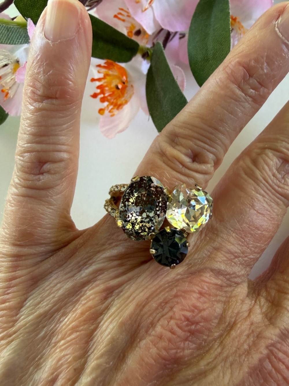 🐼 Gold-Tone Triple Crystal Statement Ring - Black, Clear & Sparkle